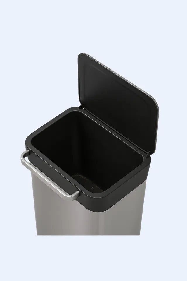 The 'oops' moment when you forgot to reload a new bag